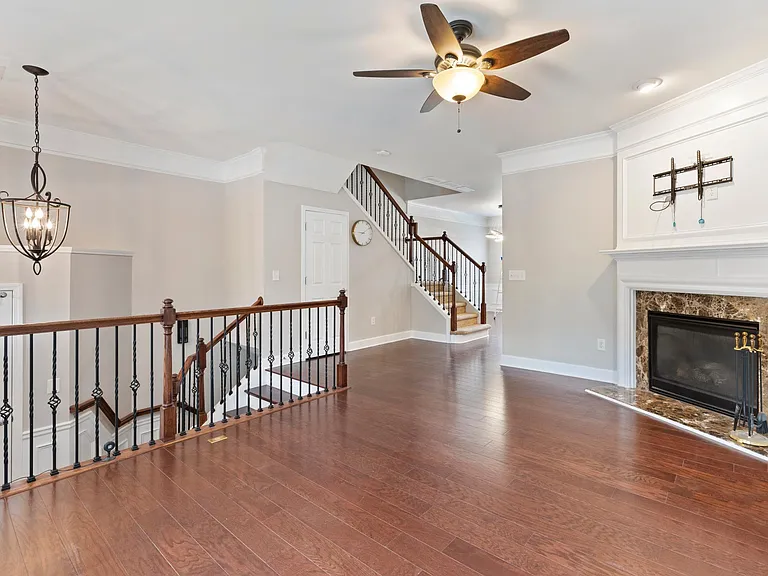 2451 Natoma Ct SE — Photo 6