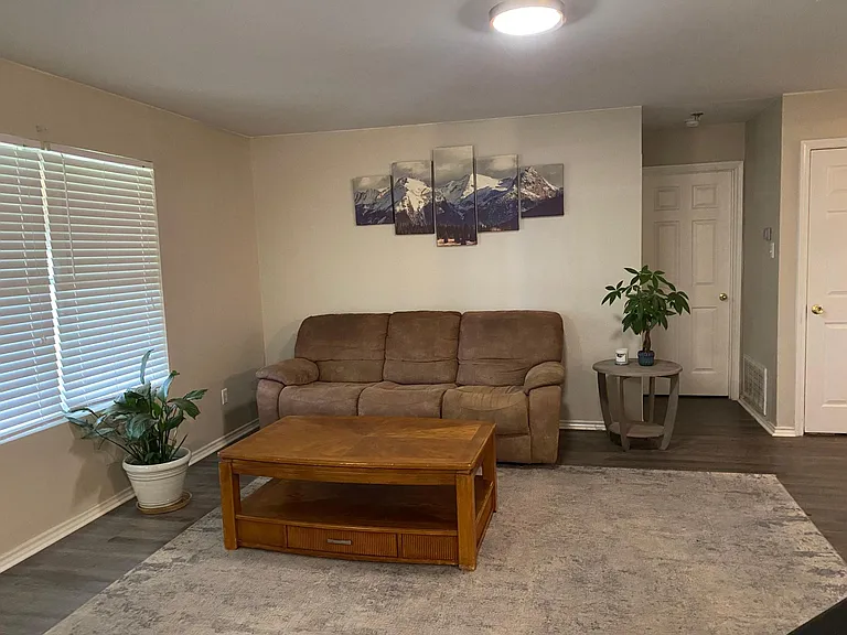 5474 Walnut Grove Dr — Photo 5