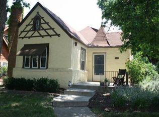 6947 Oak St, Kansas City, MO 64113