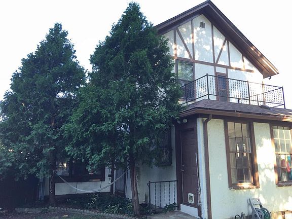 3rd image of 58 N Hanchett St