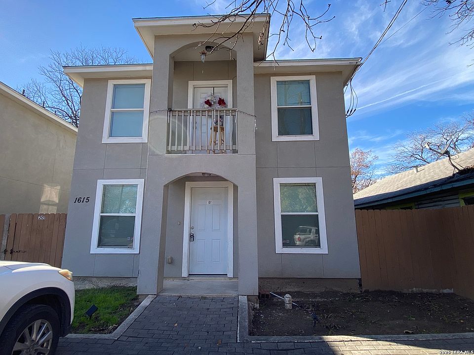 1st image of 1615 N NAVIDAD ST