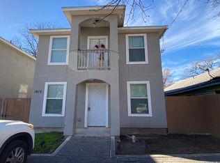 1615 N Navidad St, San Antonio, TX 78201