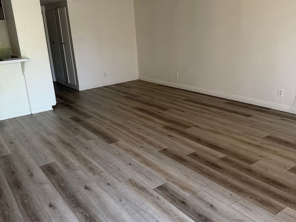 1st image of 23401 Park Sorrento Unit 22