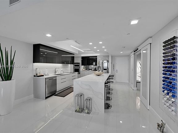 2nd image of 1800 S Ocean Dr APT 803