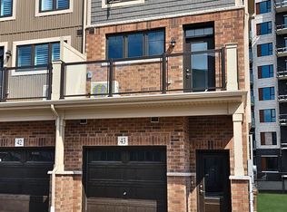 100 Hollywood Ct #43, Cambridge, ON N1R 0C5