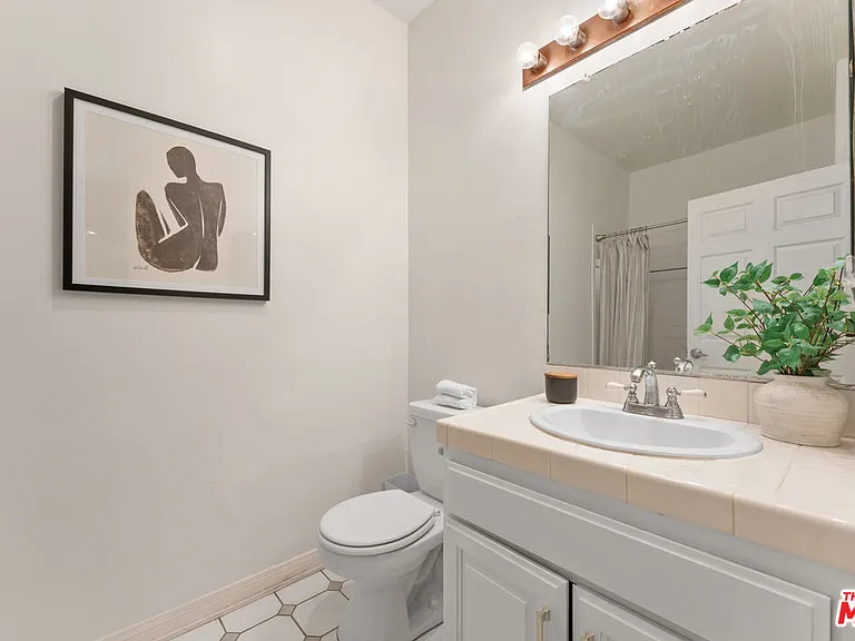 3603 Dunn Dr #102 — Photo 32
