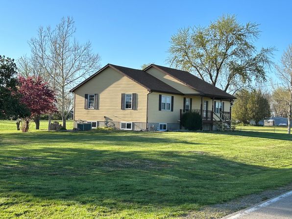 6981 Walsh Rd, Ellis Grove, IL 62241