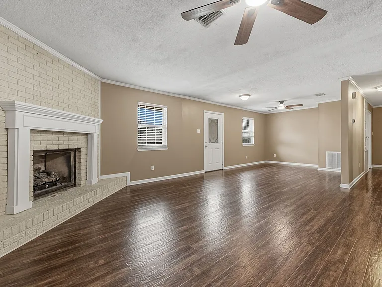 104 Quapaw Pl — Photo 8