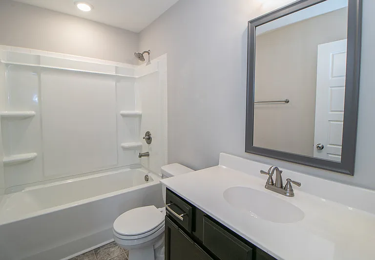 220 King Rd — Photo 9