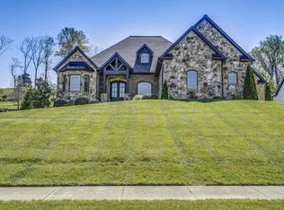 295 Sanctuary Ct, Johnson City, TN 37615
