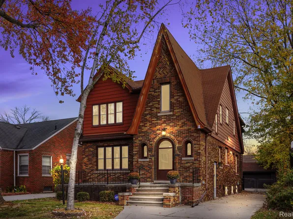 5936 Grayton St, Detroit, MI 48224