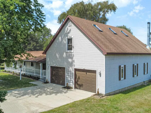 10951 E Remick Rd, Saint Louis, MI 48880