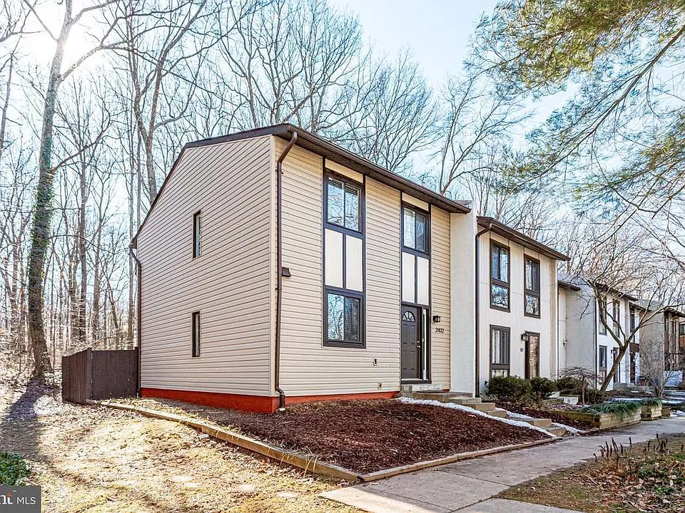 2432 Cloudcroft Sq