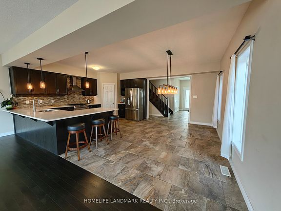 2nd image of 7 Dudley Dr