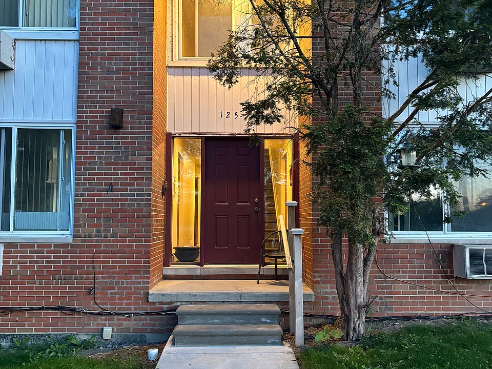 1st image of 125 Truax St #2