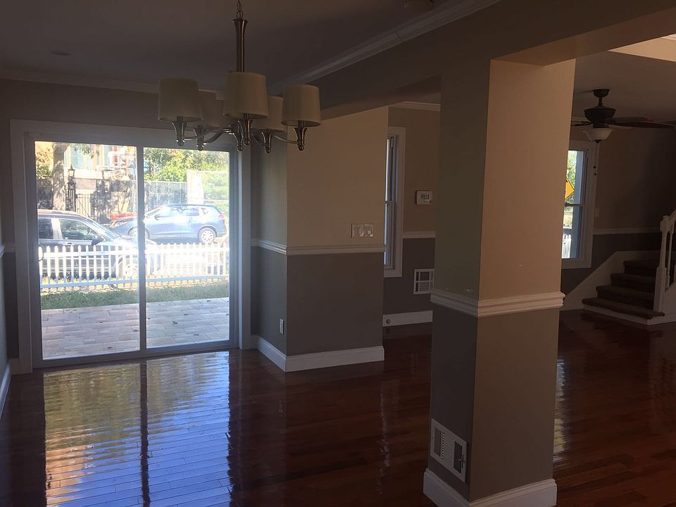 2nd image of 2519 Westbourne Ave