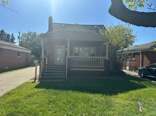 5697 Mayburn St, Dearborn Heights, MI 48127