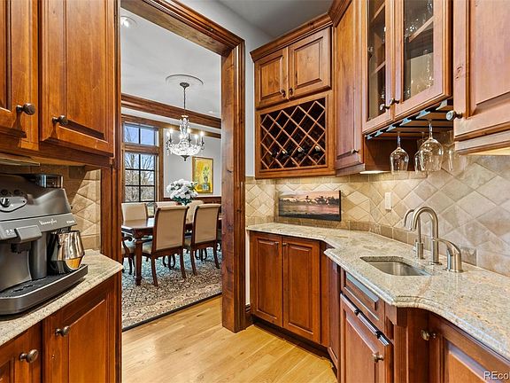 5th image of 7800 E 6th Avenue
