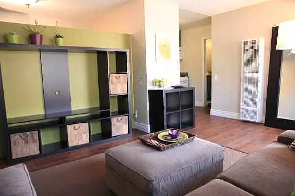 781 Embarcadero Del Norte — Photo 4