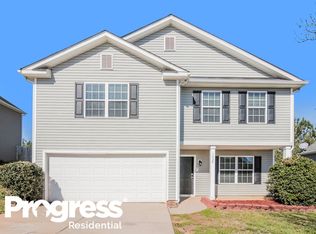 1425 River Run Dr, Lowell, NC 28098