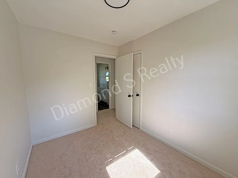 9297 E State Highway D — Photo 18