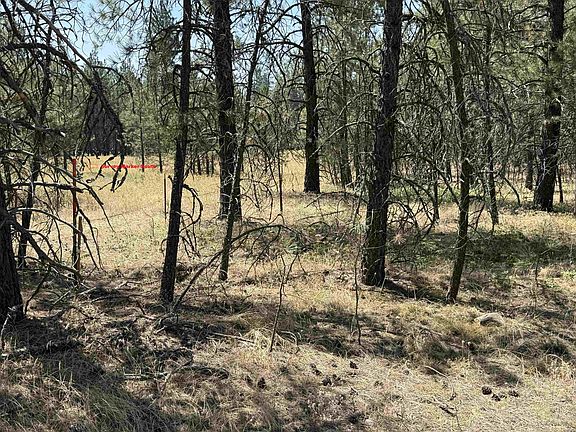 3rd image of 27719 N Regal Rd