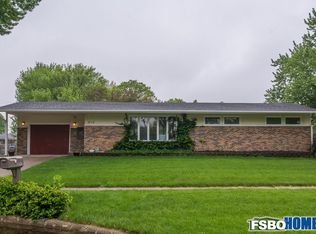 810 Fair Meadow Ct, Webster City, IA 50595