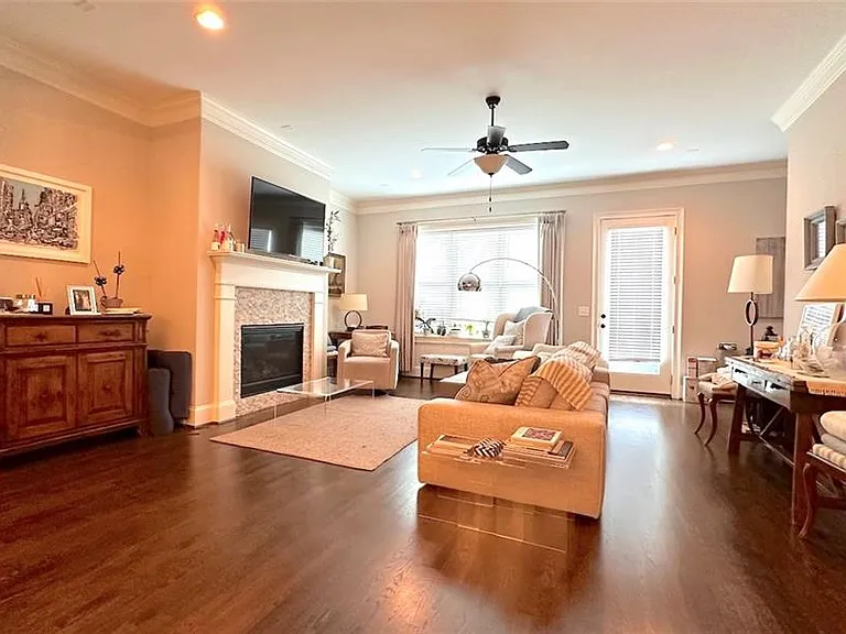 3226 Nobility Way — Photo 3