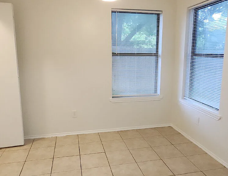 9110 Lanham St — Photo 14