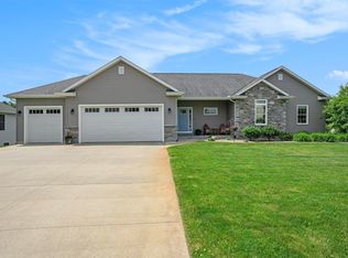 8420 Doe Ave, Galesburg, MI 49053