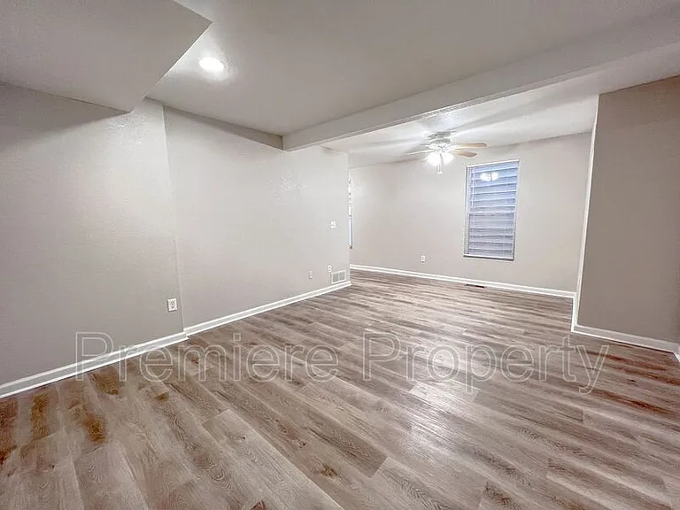 534 Forest Ave #A — Photo 2