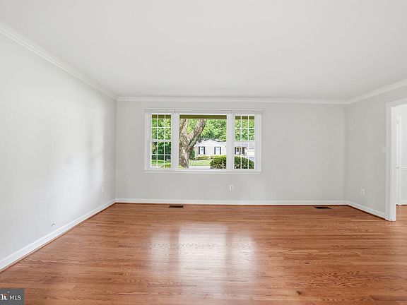 5th image of 7216 Reservation Dr