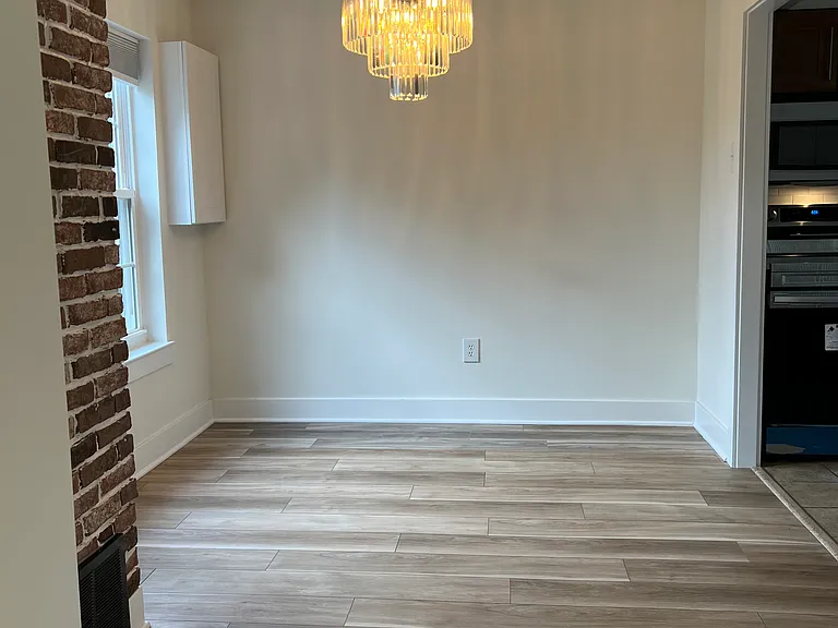 260 Arbour Ct — Photo 13