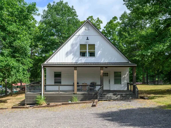 130 Bay Hills Dr, Jasper, AL 35504