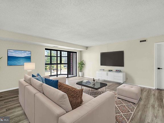 4th image of 2100 Langston Blvd APT 316