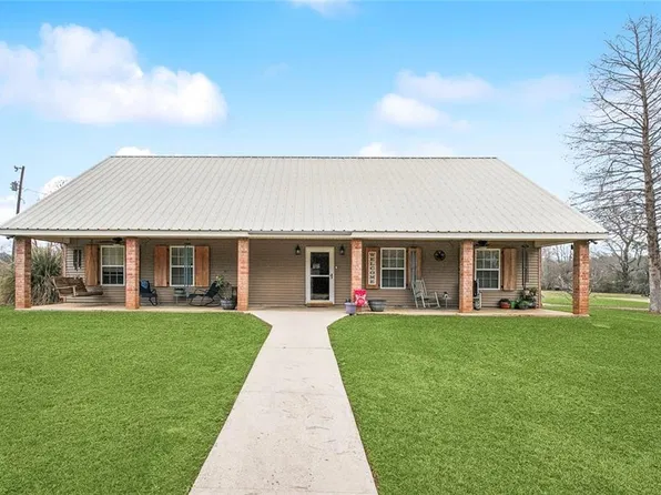 18477 Section Rd, Covington, LA 70435