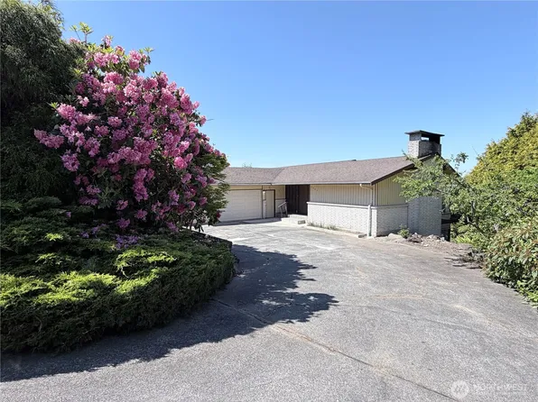 2505 Hillside Lane, Everett, WA 98203