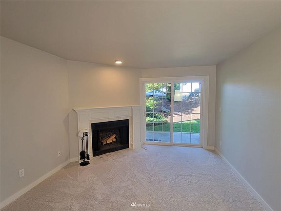 4th image of 22700 30th Ave S APT A-104