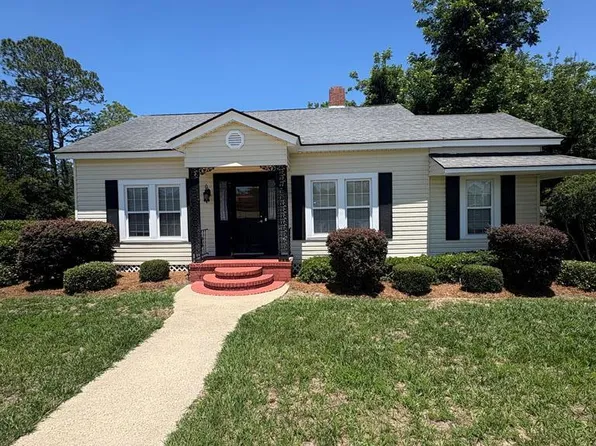 409 Joiner Ave, Nashville, GA 31639