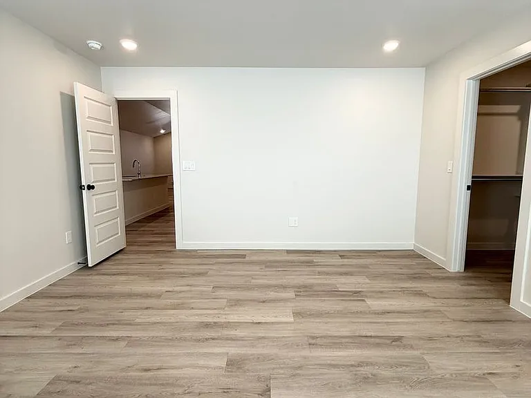 1207 Cottonwood Ave — Photo 12