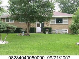 523 Ridge Ave, Elk Grove Village, IL 60007