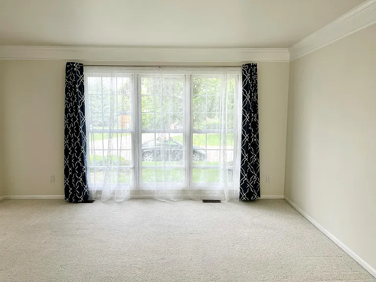16185 Country Knoll Dr — Photo 3