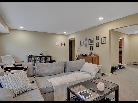 2nd image of 15 Antoine Ct #2