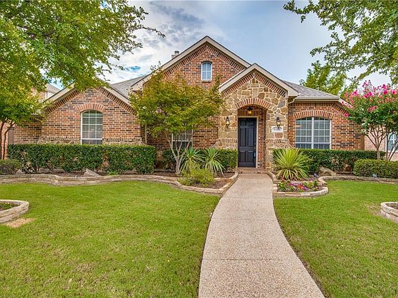 2nd image of 15591 Forest Creek Dr