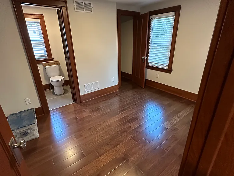 209 East Ave #2 — Photo 10