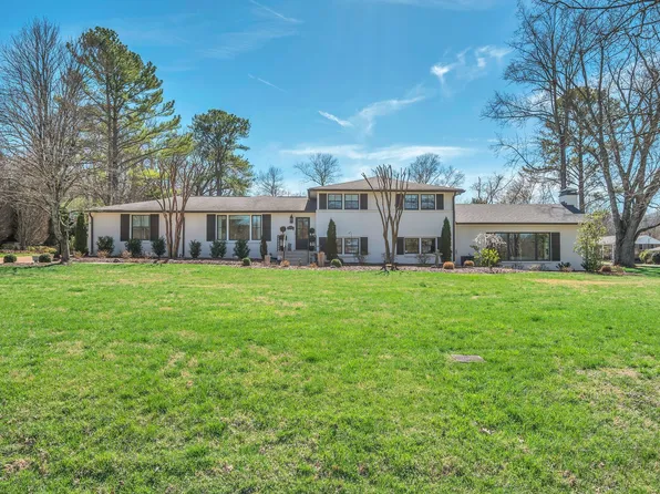 6745 Currywood Dr, Nashville, TN 37205