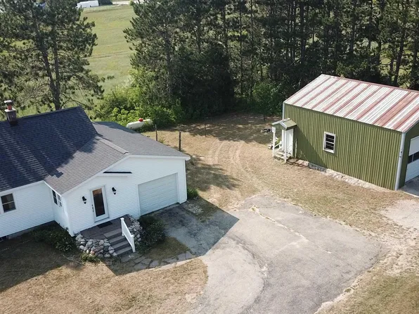 4085 E Traverse Hwy, Traverse City, MI 49684