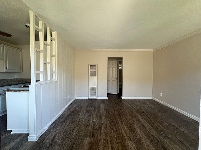 1st image of 1519 Thomas Ave