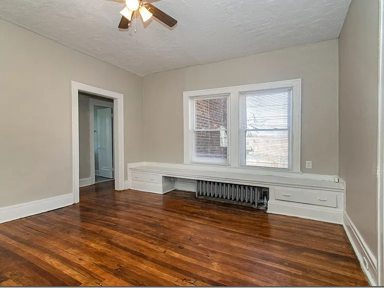 17001 Madison Ave — Photo 14