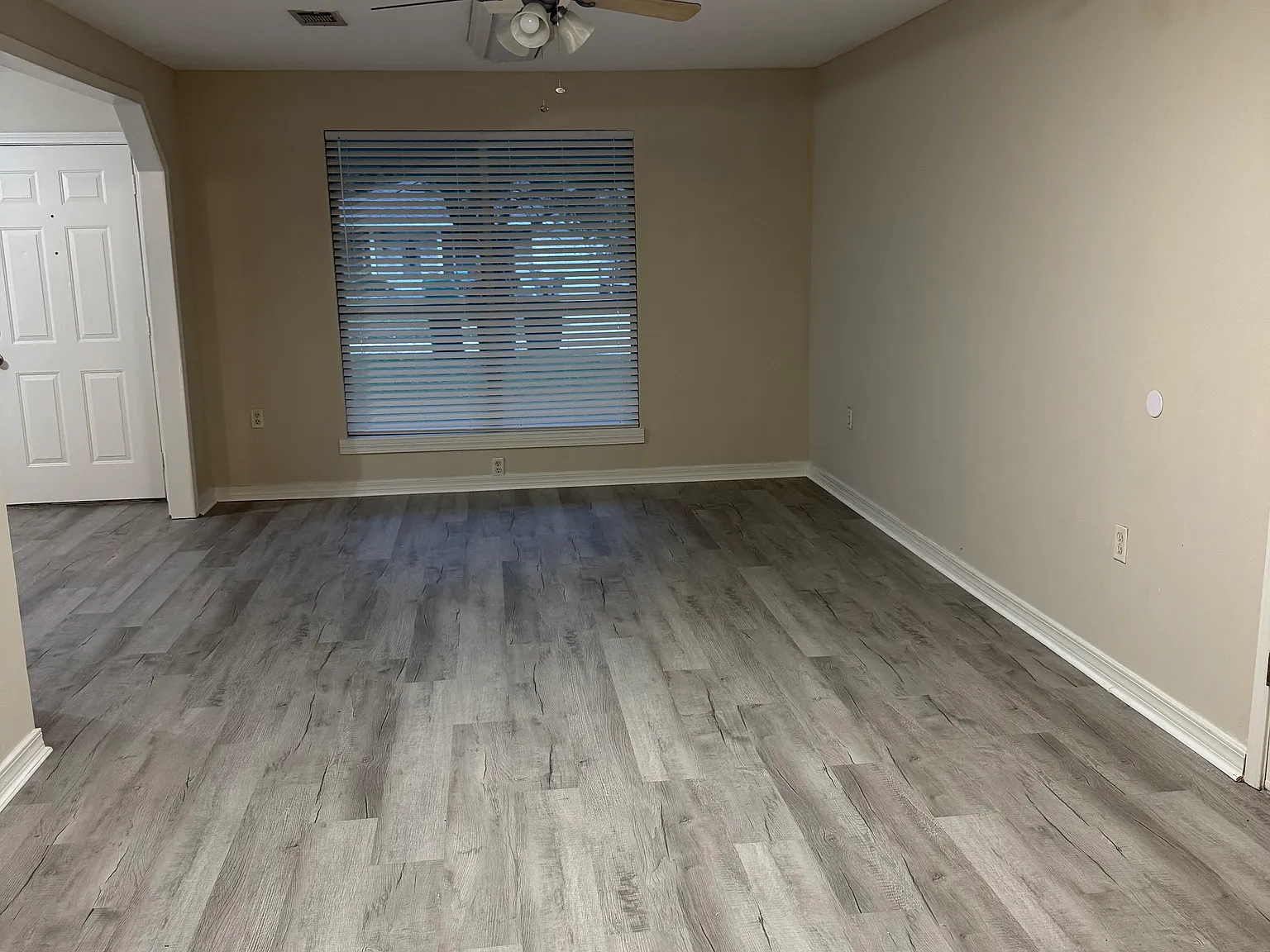 4 bed, 1554 sqft, $1,775 — Photo 4